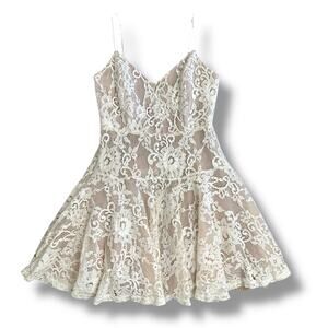 L’Atiste by Amy Ivory Lace‎ Mini Dress Medium Fit & Flare Blush Lined Bridal